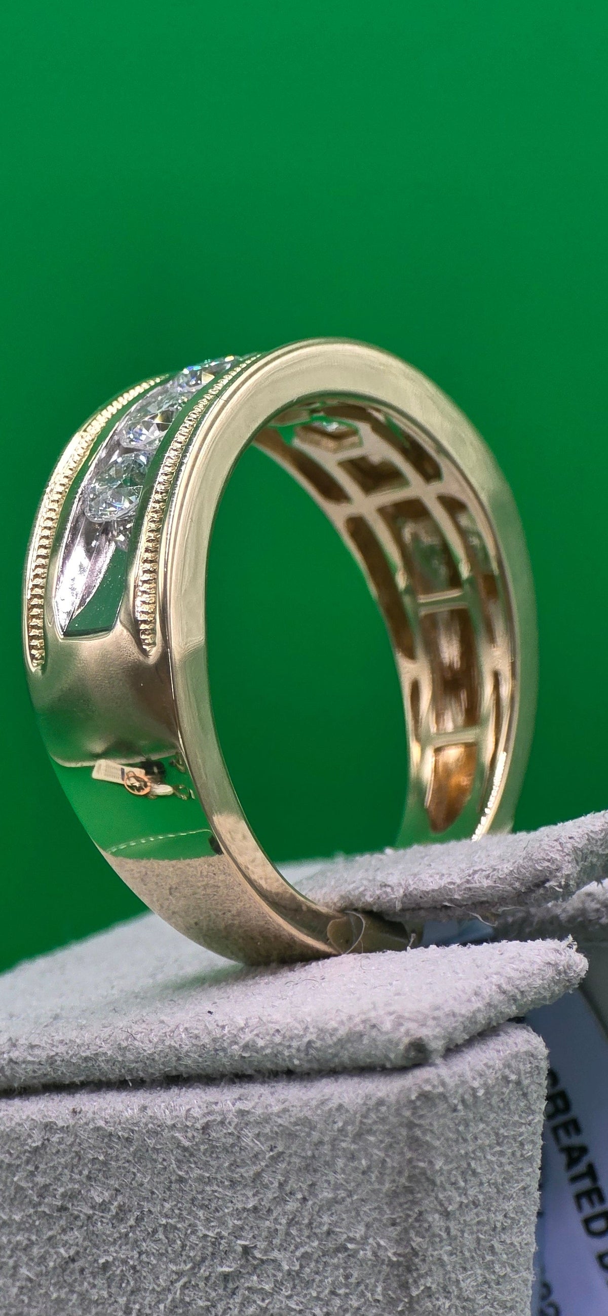 Men's 14K Yellow Gold Lab-Grown Diamond Wedding Band | 0.98 CTW